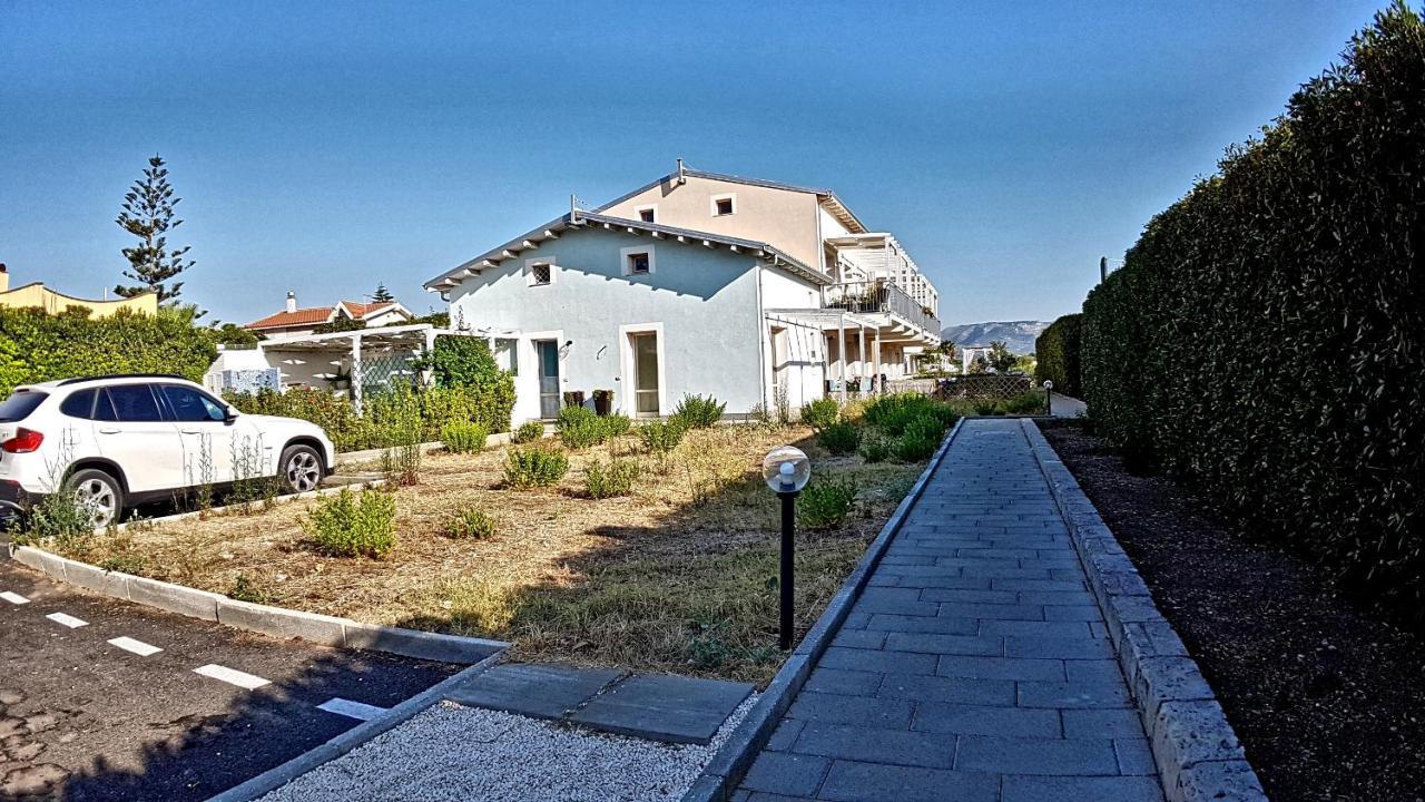 Asinaro Residence - Fronte Mare Calabernardo Esterno foto