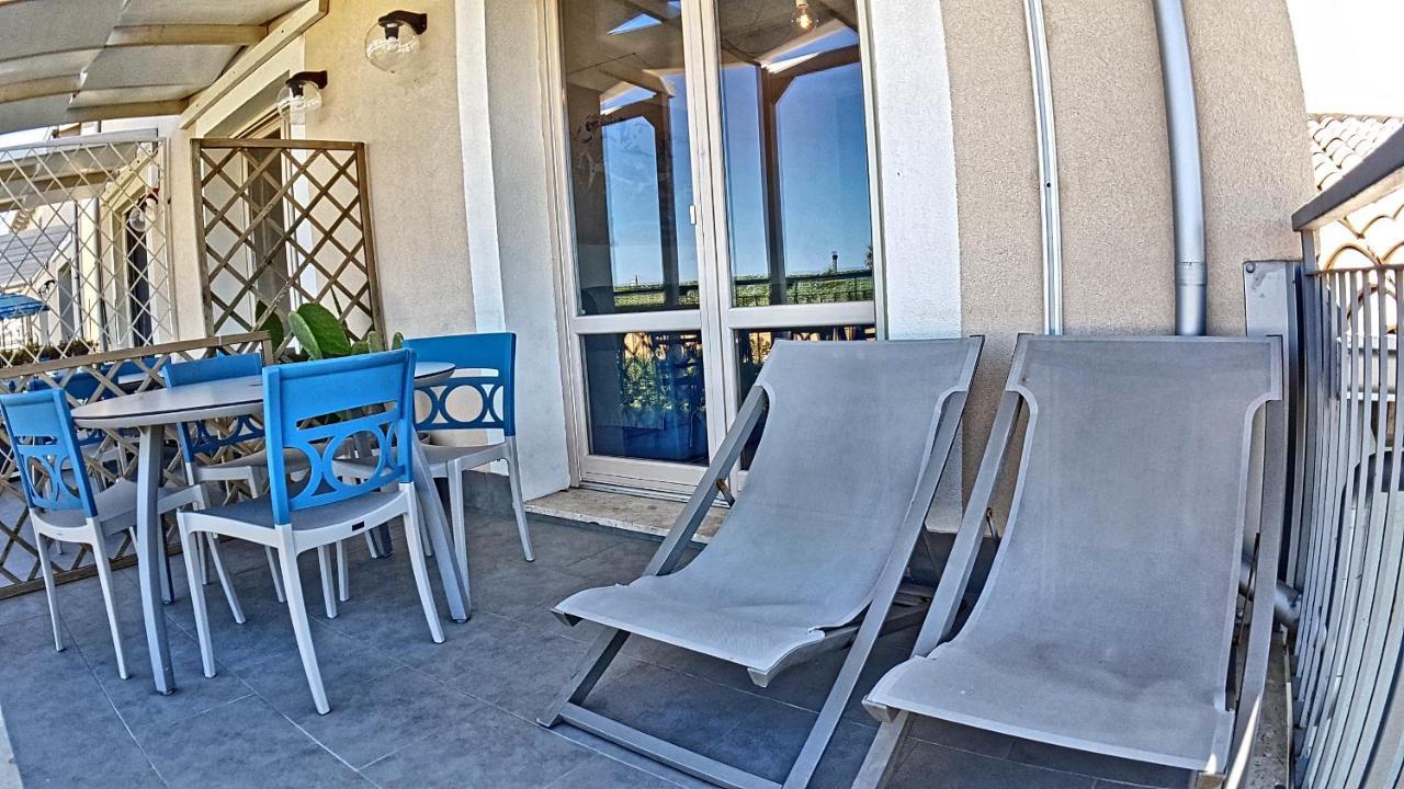 Asinaro Residence - Fronte Mare Calabernardo Esterno foto