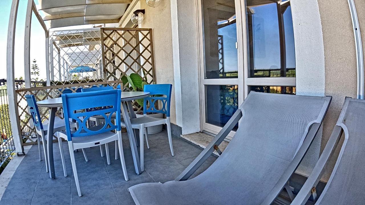 Asinaro Residence - Fronte Mare Calabernardo Esterno foto
